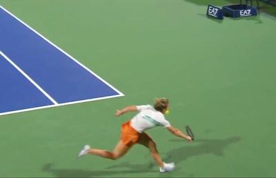 Cu răsuflarea tăiată! Cum a câștigat Ruse cel mai frumos schimb al meciului cu Halep