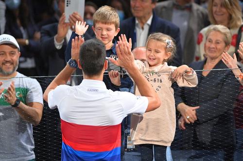 Novak Djokovic, alături de Stefan și Tara, cei doi copii ai săi / Sursă foto: Guliver/Getty Images