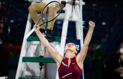 Continuă supremația lui Halep în fața româncelor! A trecut clar de Ruse și se pregătește pentru „duelul de foc” din „sferturile” de la Dubai