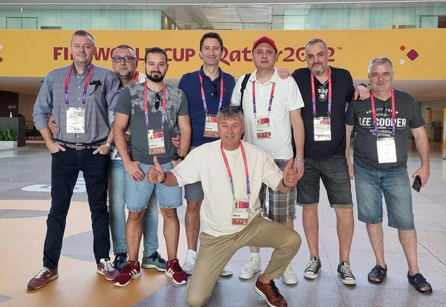 TVR, nou scandal la CM din Qatar! A acreditat ca „editorial staff” o angajată a lui Nicușor Dan din Primăria Capitalei, plus soția și fata unui fost portar de la Oțelul Galați