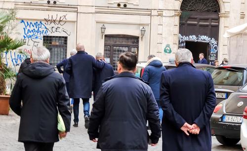 La Roma, pentru duelul dintre Lazio și CFR Cluj, e prezent și Vasile Dîncu (61 de ani), fostul ministru al Apărării, un personaj foarte apropiat de conducerea formației din Gruia