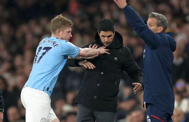 Incident la derby-ul Arsenal - Manchester City, cu Kevin De Bruyne în prim-plan » „Tunarii” nu l-au iertat