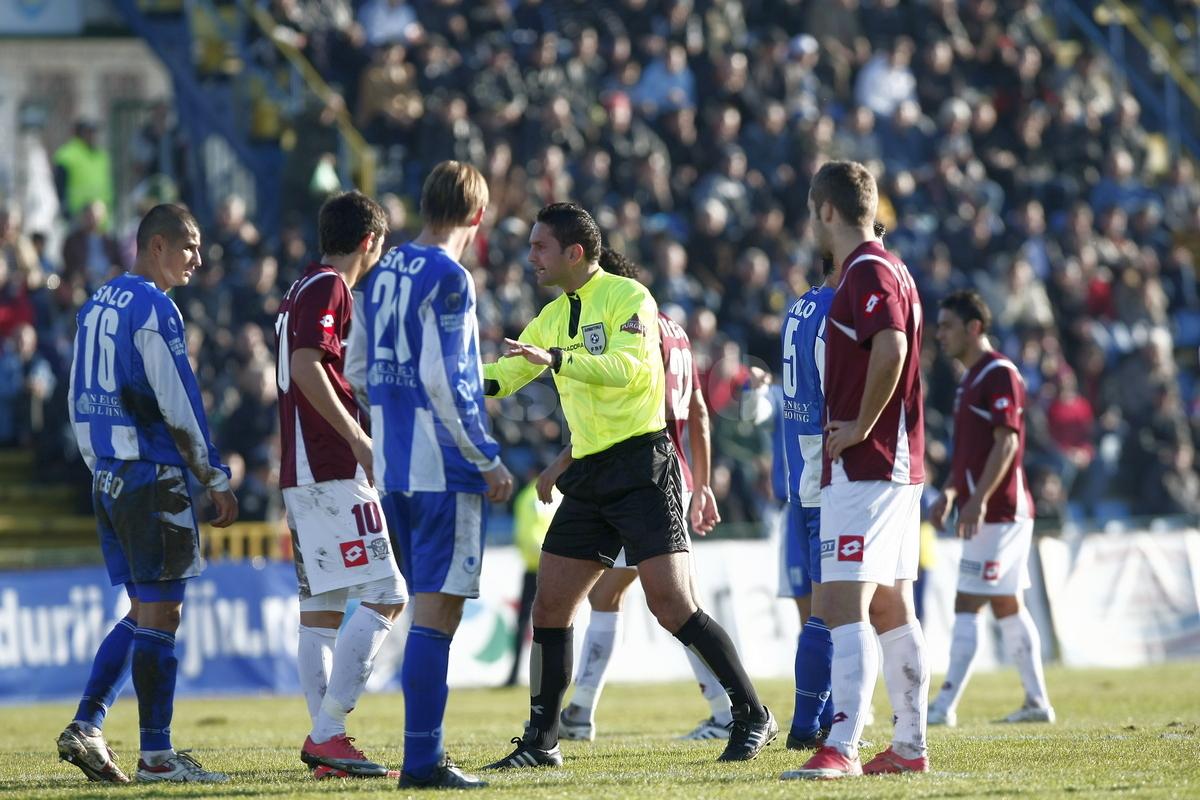 S-a retras Sebastian Colțescu, arbitrul numărul 1 all-time în Superliga: „Libertatea și demnitatea nu trebuie pierdute niciodată în viață”