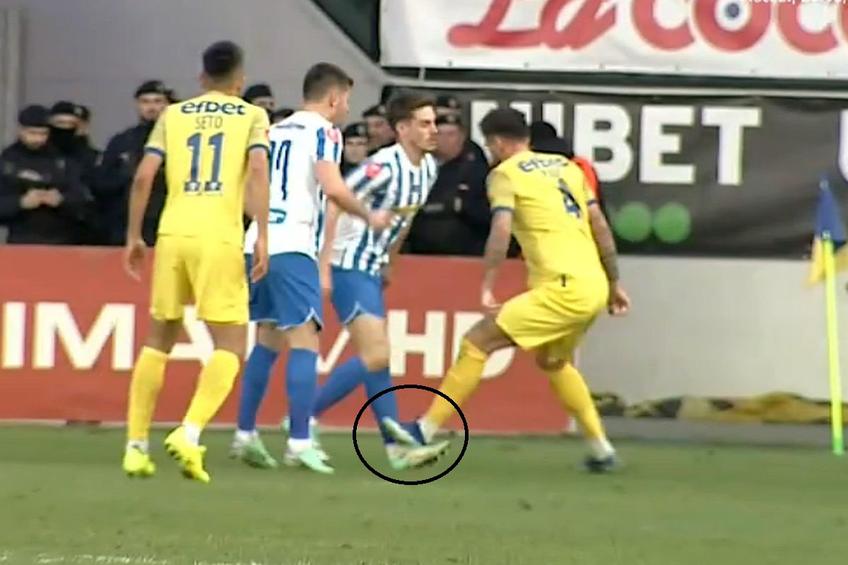 Paul Papp a comis un fault violent în Petrolul - Poli Iași