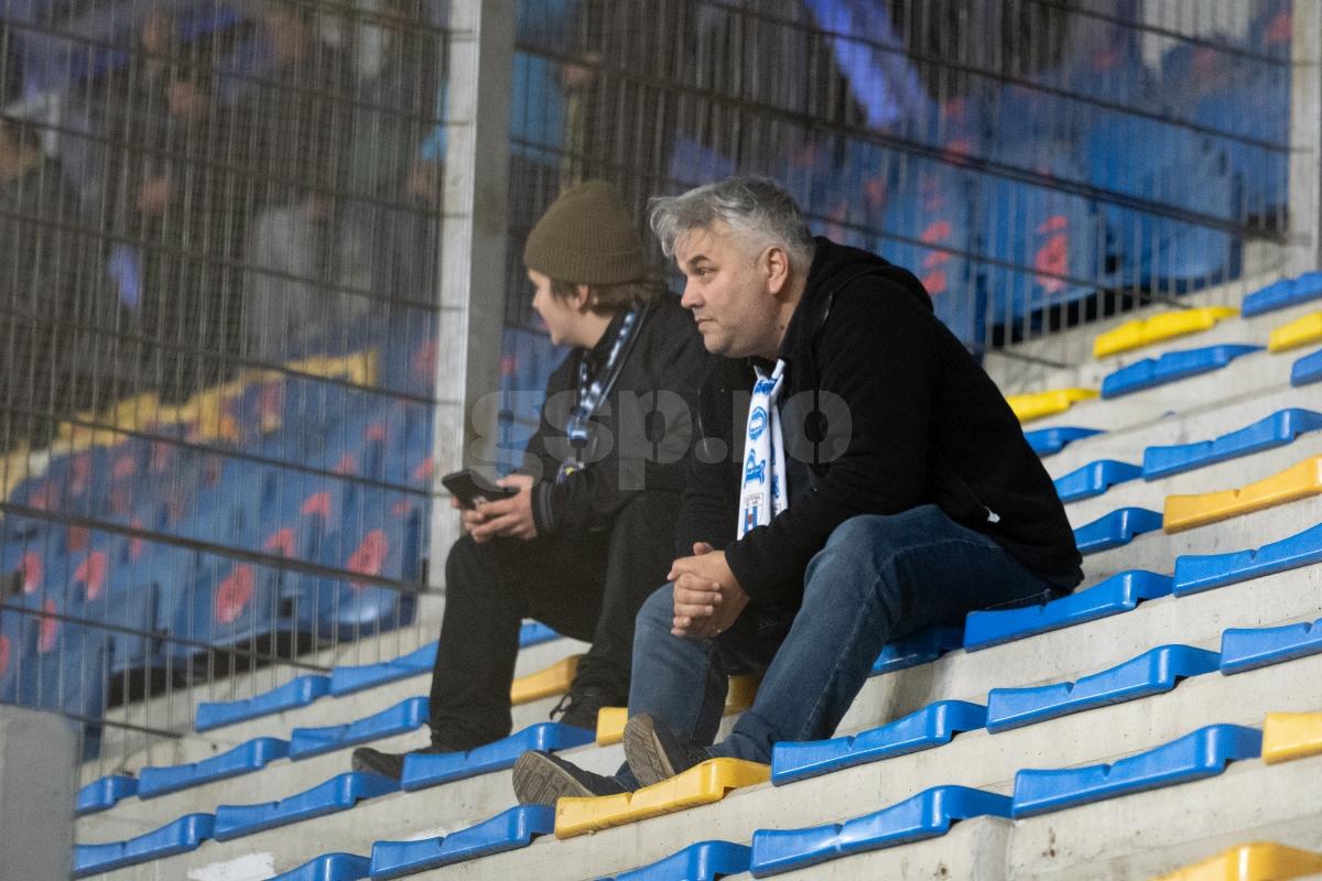 Petrolul - Poli Iași 2-1. Doi suporteri ieșeni au venit la Ploiești