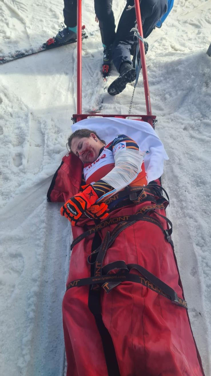 Ania Monica Caill s-a accidentat în timpul unui antrenament, foto: facebook Ania Monica Caill
