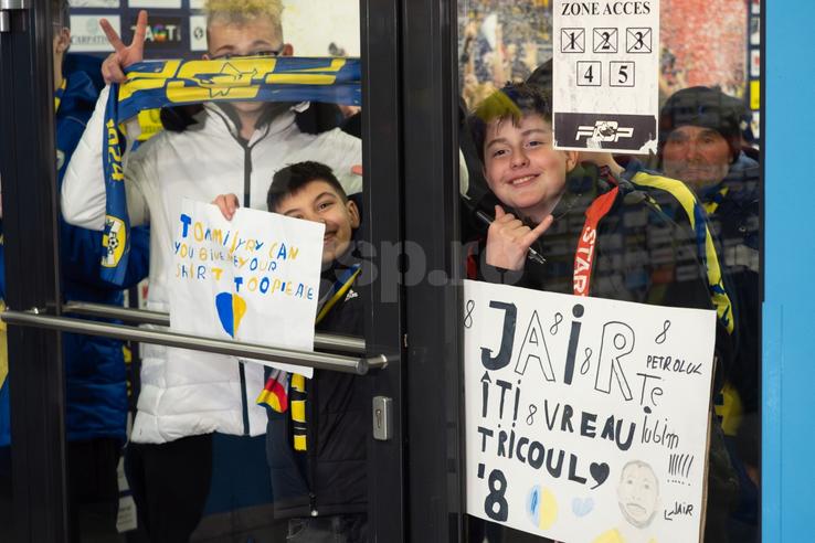 Petrolul - Poli Iași 2-1. Suporteri Petrolul Ploiești FOTO Ionuț Iordache