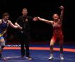Alexandra Anghel (stânga) în finala Campionatelor Europene de la București FOTO Dumitru Angelescu Libertatea