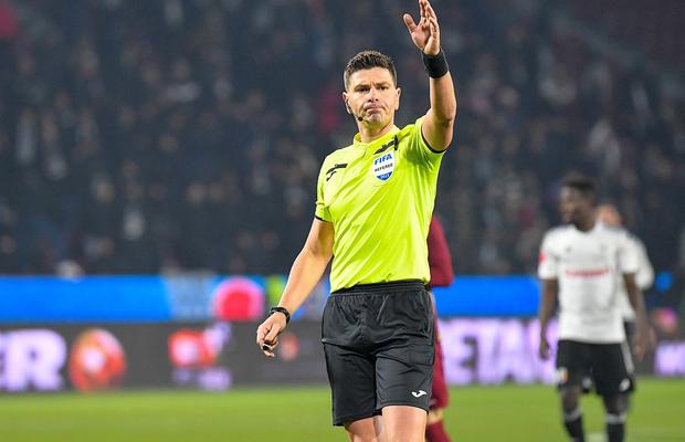 Arbitrul amenințat și scuipat de Mititelu junior a fost delegat la FCU Craiova - CFR Cluj