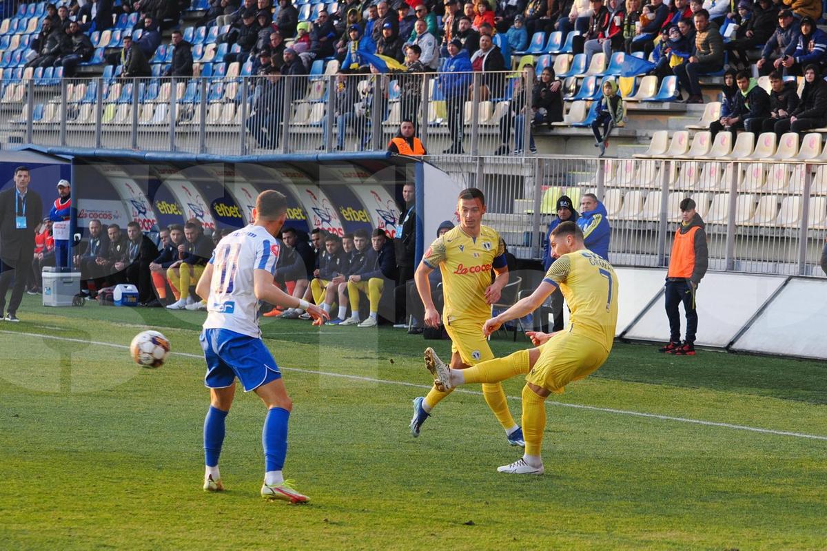 Veteranul de la Poli Iași, acuzații după 1-2 cu Petrolul: „Toți o vor pe Dinamo și dau în noi!”
