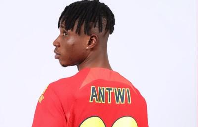 Charalambous și Pintilii pregătesc debutul lui Nana Antwi la FCSB » Cum l-au convins pe Gigi Becali să decidă ei momentul