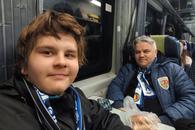Impresionant! Un puști de 14 ani și tatăl său au venit special cu trenul de la Iași pentru meciul cu Petrolul: „Cum e să fii suporter...”