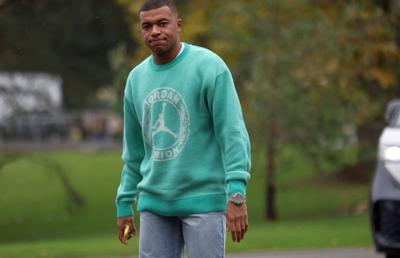 Mbappe și-a anunțat coechipierii că pleacă » Reacția lui Luis Enrique: „Acesta este mesajul meu”