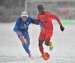 Gele în Gloria Buzău - FCSB, disputat pe ninsoare, foto: Cristi Preda / GSP // 16.02.2025