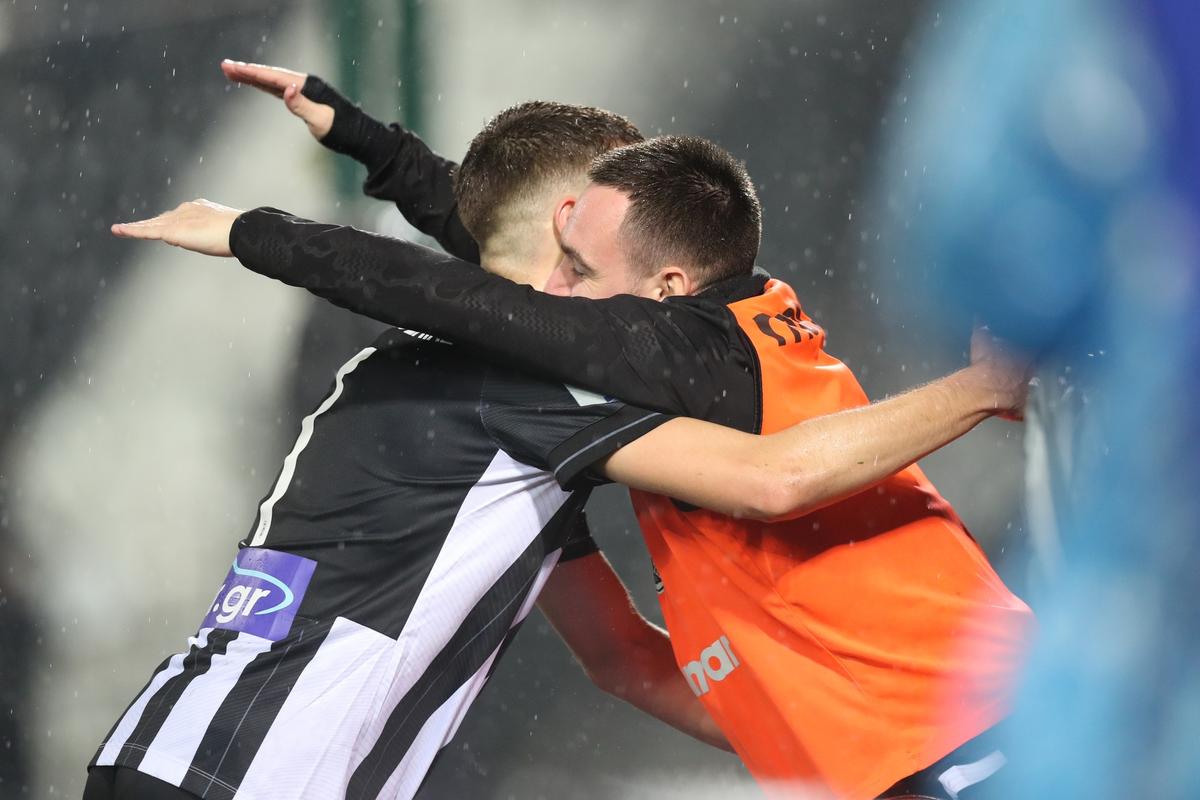 „De liga SATELOR!” » La 3 zile după PAOK - FCSB, Răzvan Lucescu a făcut din nou iureș: „Rușine! Din cauza asta vom merge la București și vom lupta!”