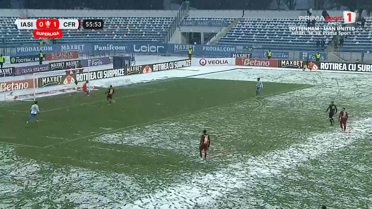 L-a exasperat pe Dan Petrescu! » Incredibil cum a ratat Postolachi în Poli Iași - CFR Cluj