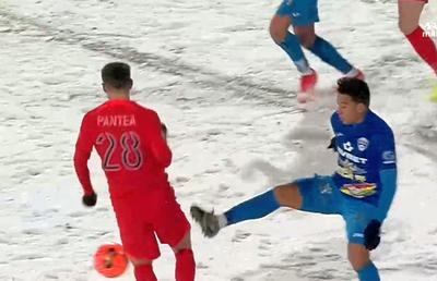Panduru reclamă două greșeli de arbitraj în Buzău - FCSB: „100% a vrut să-l lovească. Foarte urât!” + De ce nu a fost anulat autogolul lui Turda