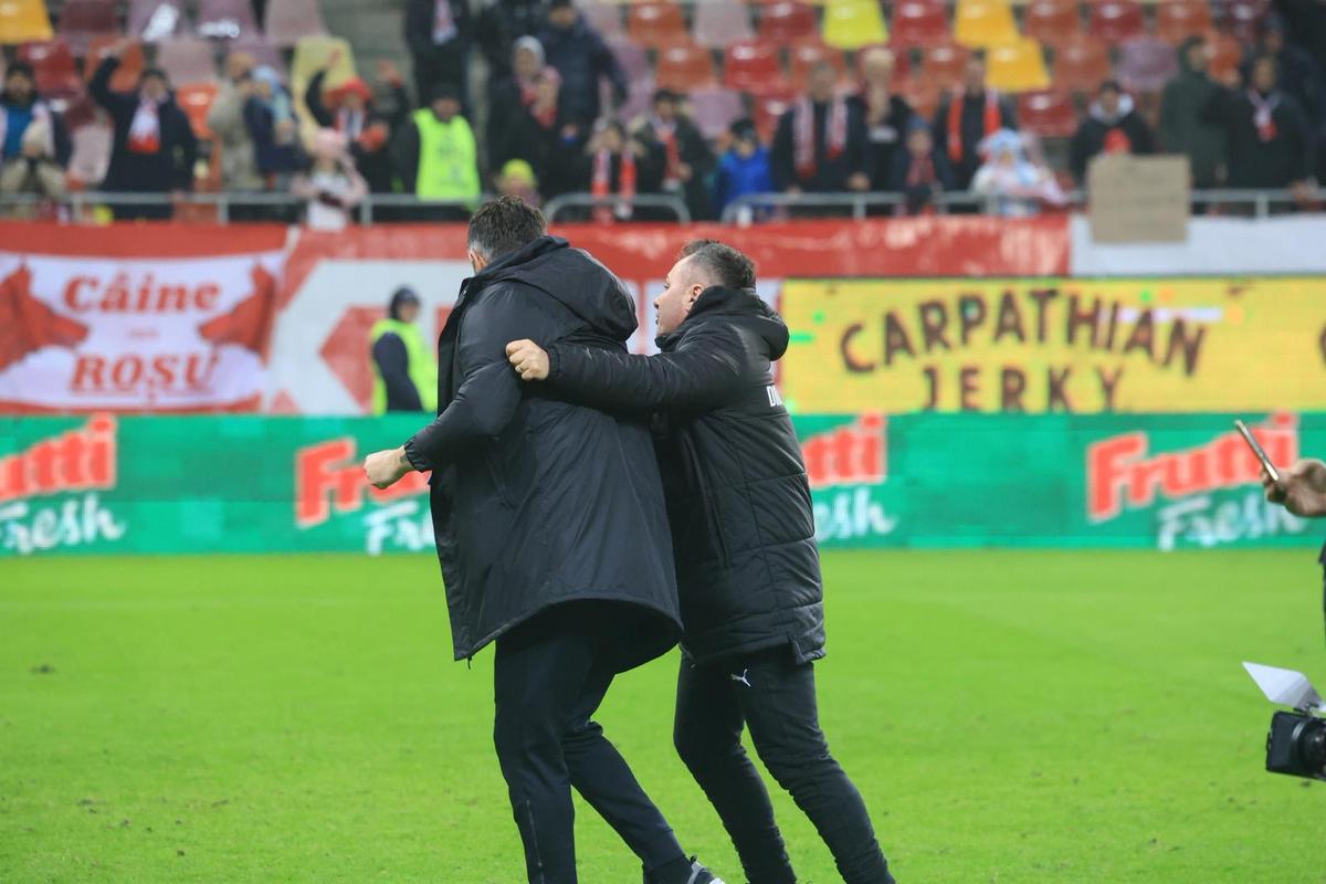 Imagini de la finalul meciului dintre Dinamo și Unirea Slobozia