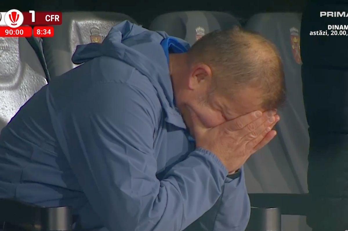 La PĂMÂNT! Cum a fost surprins Dorinel Munteanu la finalul meciului Hermannstadt - CFR Cluj