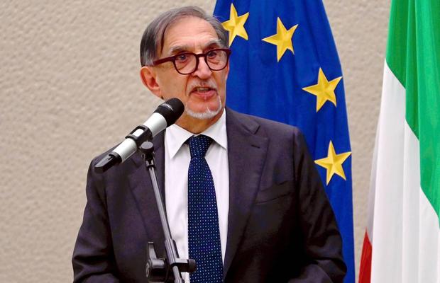 Al doilea om în stat îl apără pe Chivu: „Ce voiați, să dea vina pe propriul jucător?!”