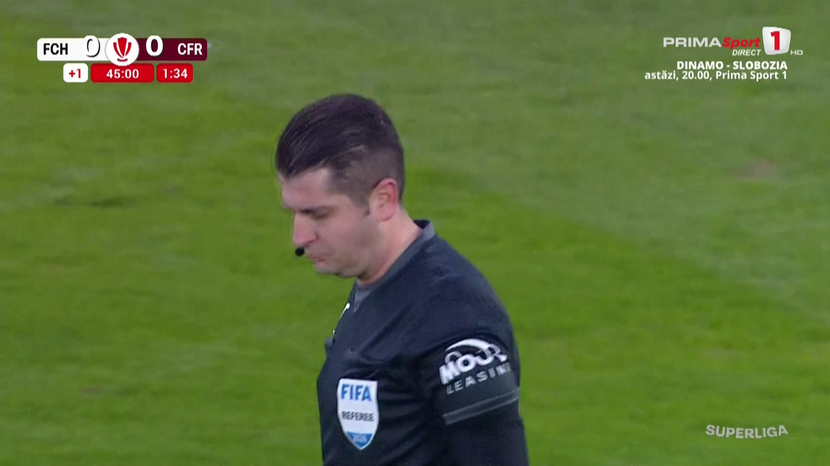 VAR a intervenit de DOUĂ ori la aceeași fază în Hermannstadt - CFR Cluj » Andrei Chivulete, întors la ultima fază a meciului într-un moment-cheie