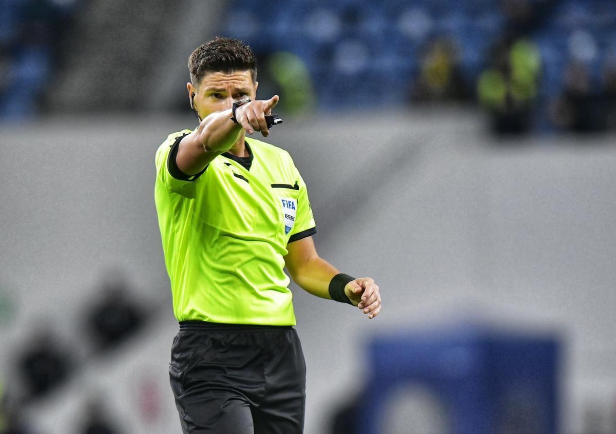 Derby-ul ne-a lămurit! Universitatea Craiova se duce spre titlu, FCSB spre play-out » CLASAMENTUL: top 6 devine misiune aproape imposibilă pentru campioană!