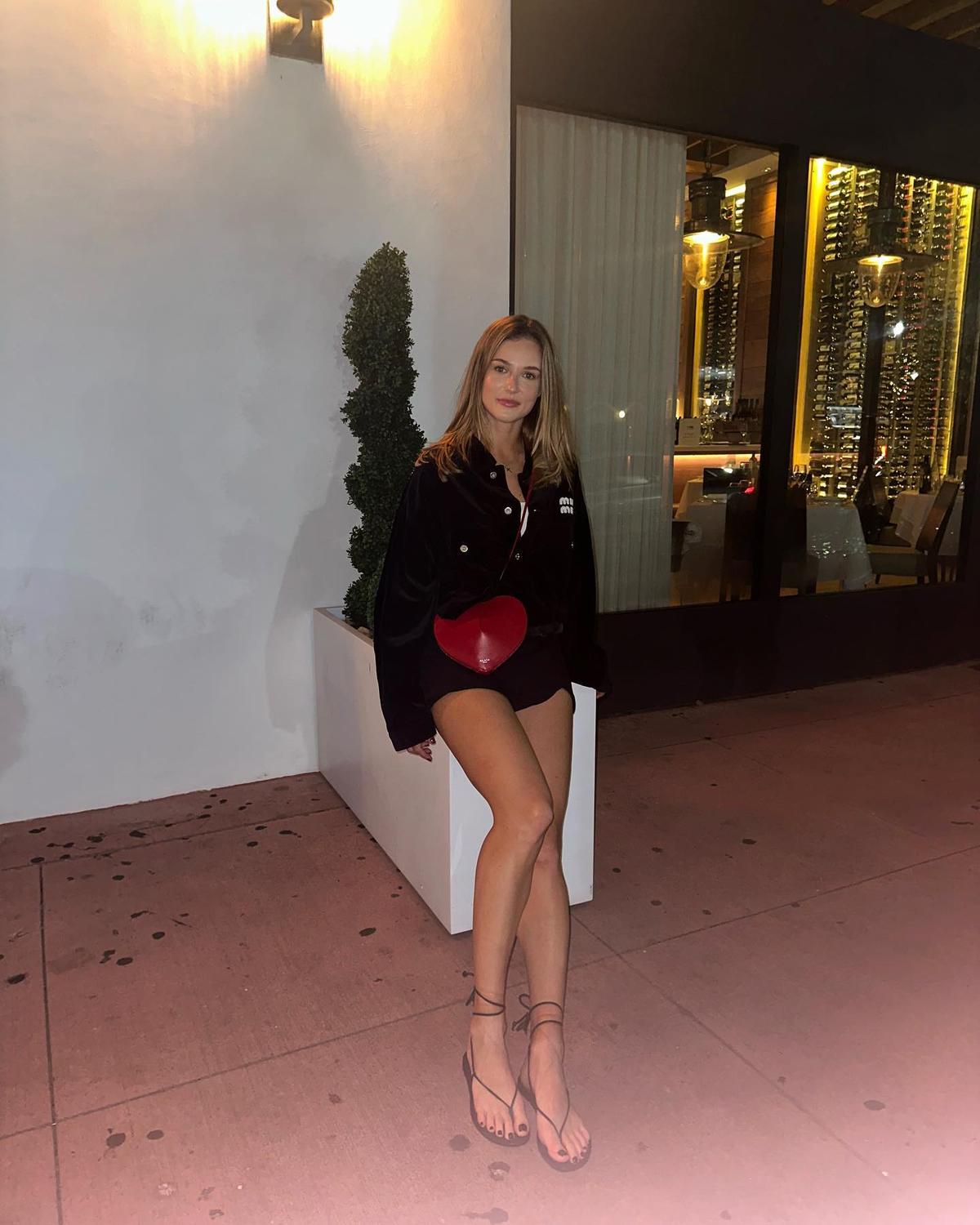 Danezul Rune îi răspunde rusoaicei Anna Kalinskaya: „Discrepanțe culturale! Crede-mă, știai dacă te invitam la o întâlnire”