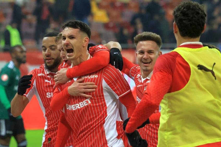Raul Opruț, gol în Dinamo - Unirea Slobozia // foto: Ionuț Iordache (GSP)