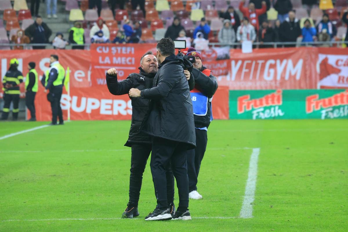 Imagini de la finalul meciului dintre Dinamo și Unirea Slobozia