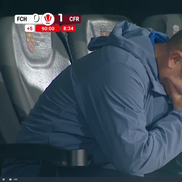 Dorinel Munteanu, în Hermannstadt - CFR Cluj // FOTO: captură Prima Sport
