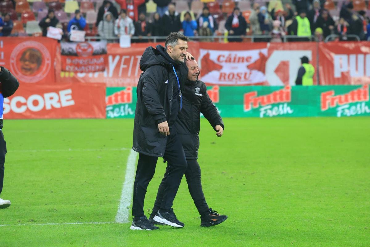 Imagini de la finalul meciului dintre Dinamo și Unirea Slobozia