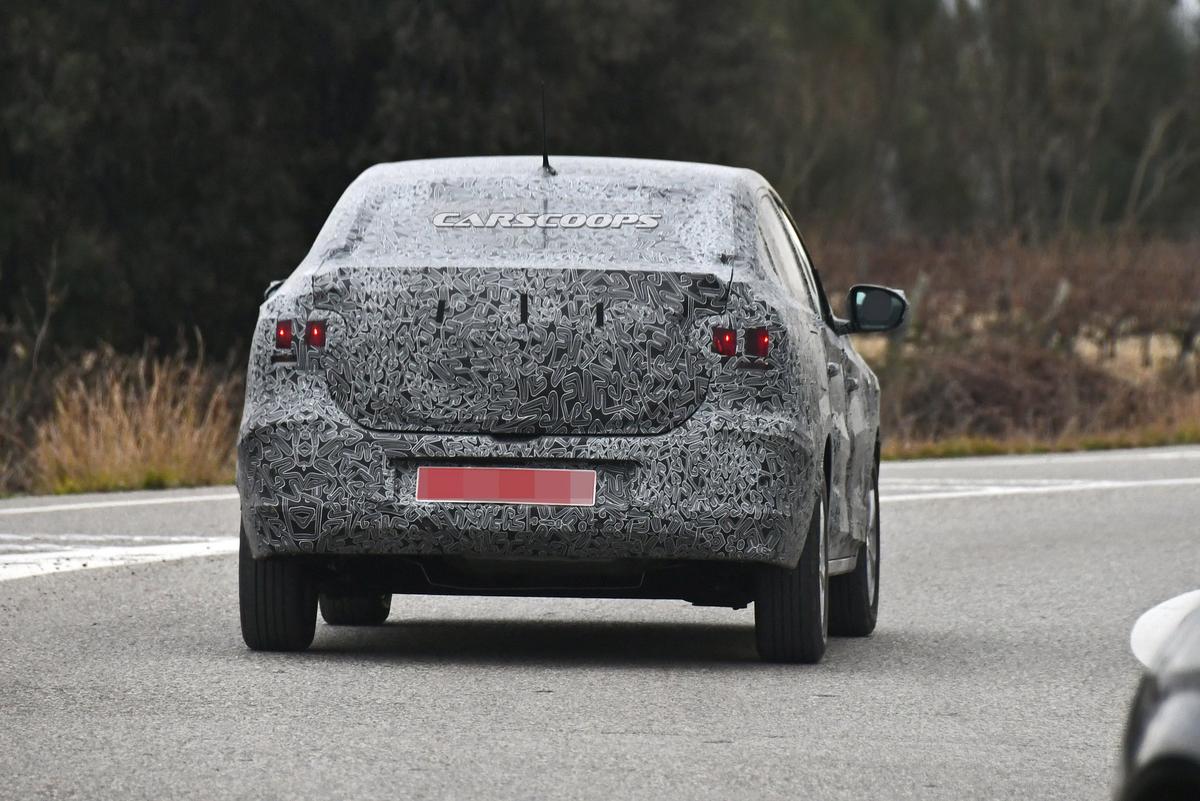 Noua Dacia Sandero, primele imagini surprinse pe străzile în România!