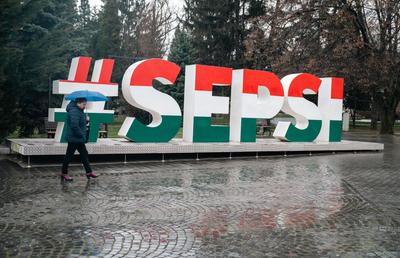 Sfântu Gheorghe, între ziua maghiarilor și rejucarea meciului Sepsi - FCU Craiova » Ce a găsit echipa Gazetei în reședința Covasnei înainte de meci