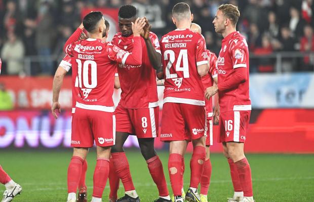 Dublă lovitură pentru Dinamo » Jucătorul crucial care nu va juca la Sibiu + Politic nu e recuperat