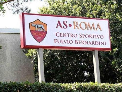 Filmulețul cu scene erotice a fost făcut într-o clădire a clubului