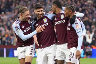 E român, lucrează la Aston Villa și iubește altă echipă a Angliei » Povestea lui, la Premier GSP