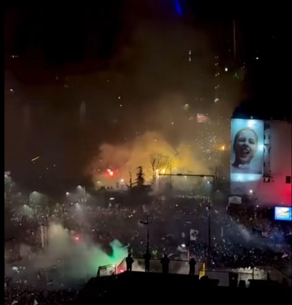 Imagini NEMAIVĂZUTE de la Belgrad: cel mai mare protest din istoria țării » Sute de mii de oameni pe străzi! Djokovic, printre sportivii care au susținut demersul