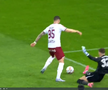 Rapid a cerut penalty în prima repriză a derby-ului cu FCSB, foto: captură Prima Sport