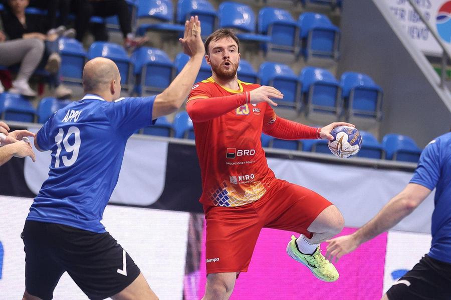 Ionuț Stănescu a ieșit din lotul de 16. Foto: Facebook România, victorie clară cu Israel în preliminariile Campionatului European din 2026 » Tricolorii au dominat categoric repriza secundă
