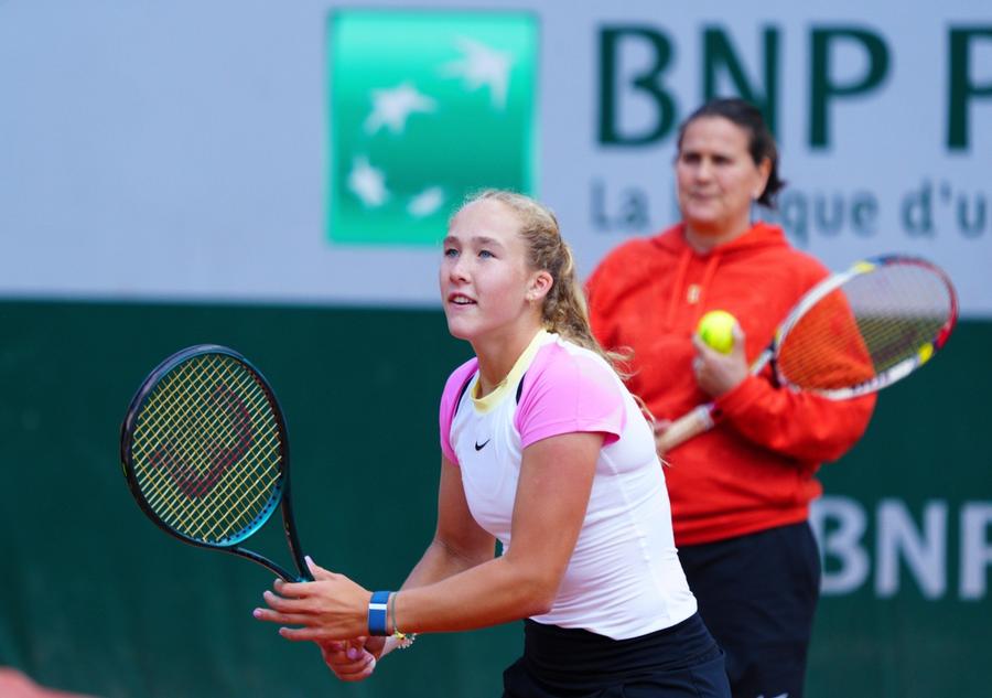 Mirra Andreeva și Conchita Martinez la un antrenament FOTO Imago Images Mirra Andreeva este „pregătită să câștige un turneu de Grand Slam”, crede antrenoarea ei