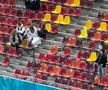 FCSB, cu sistemul de sonorizare în peluză. FOTO: GSP.RO