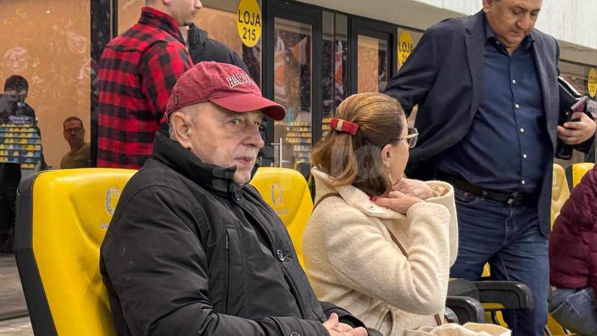 FCSB - Rapid, personalitățile prezente pe Arena Națională » Dan Șucu, Mircea Lucescu sau Mircea Geoană