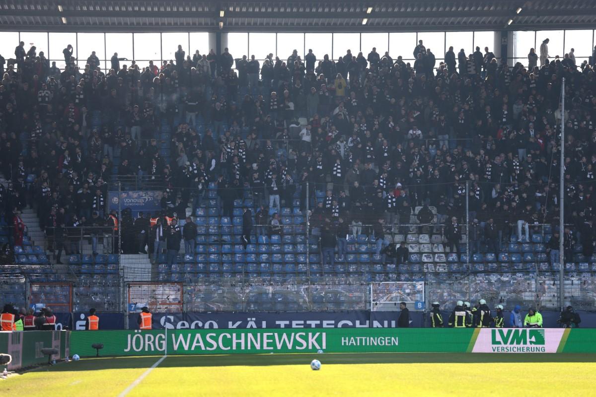 Start întârziat cu 50 de minute în Bochum - Eintracht Frankfurt