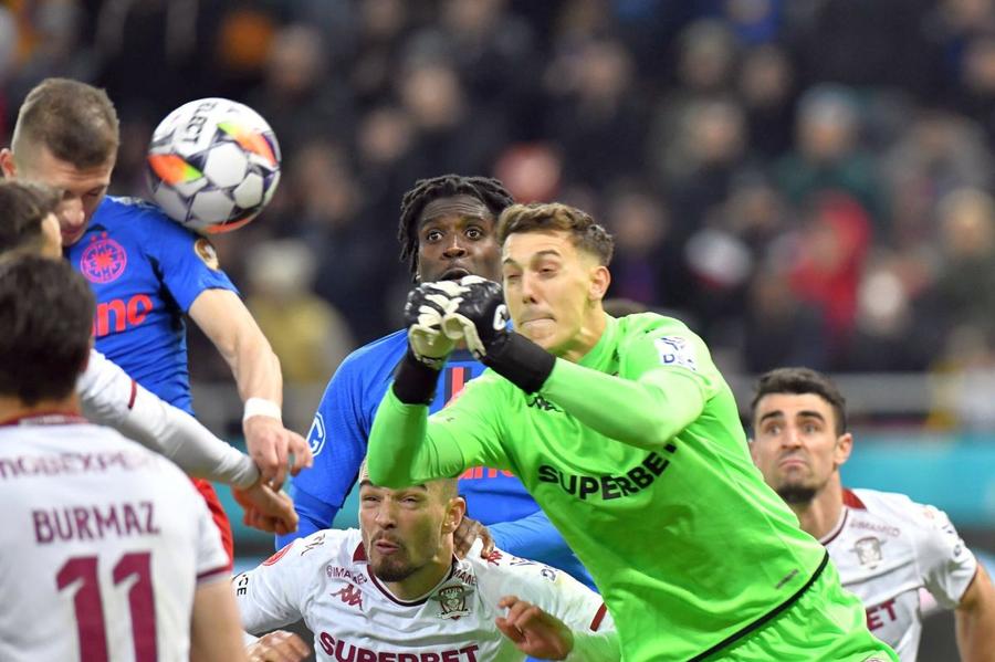FCSB - Rapid s-a terminat 3-3, foto: Cristi Preda (GSP) FCSB descărcată, Rapid se mințea