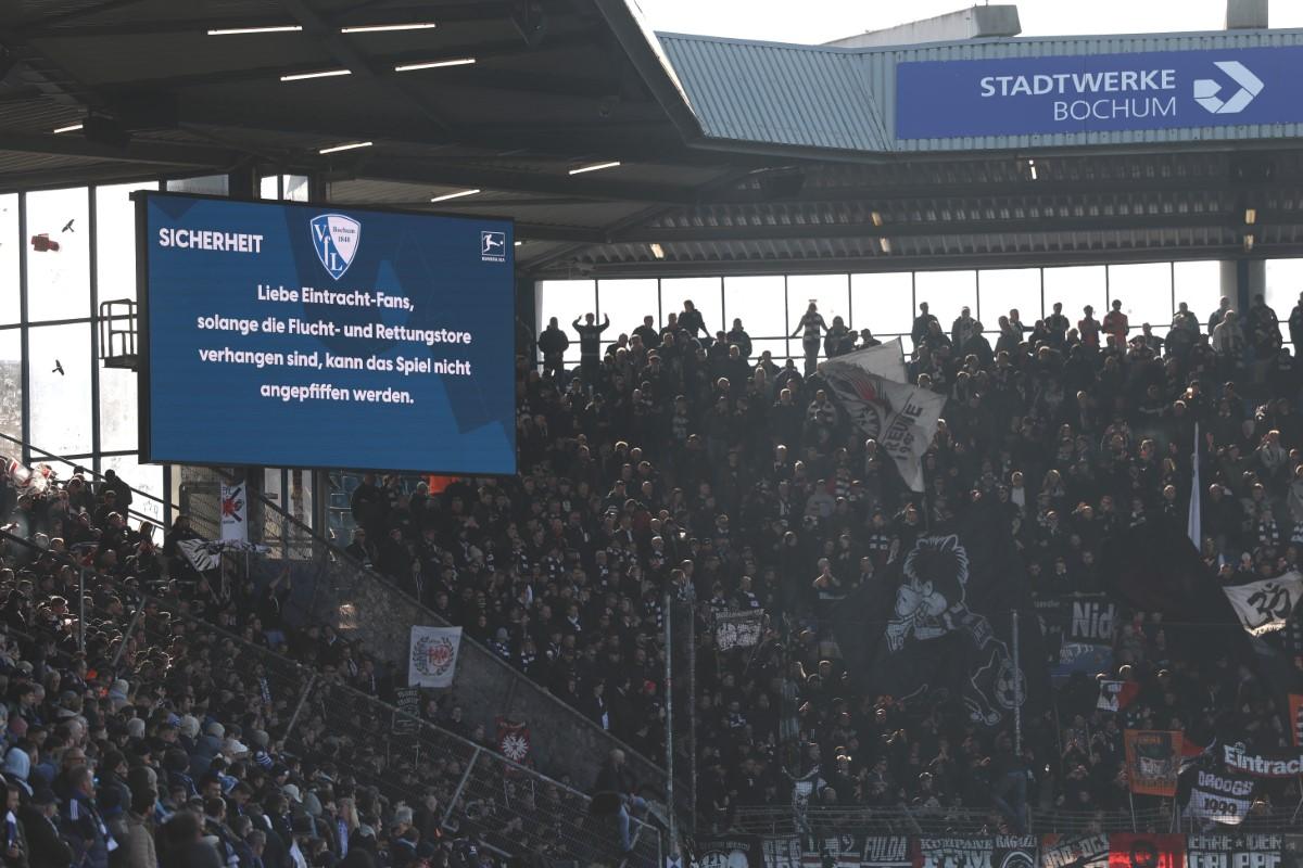 Start întârziat cu 50 de minute în Bochum - Eintracht Frankfurt