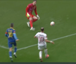 Gol de cascadorii râsului în Superliga! Ploaia de la Sibiu l-a doborât pe portarul Krell