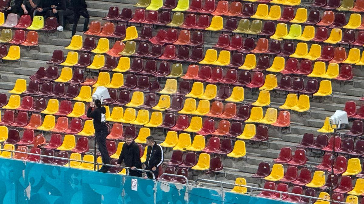 FCSB, cu sistemul de sonorizare în peluză