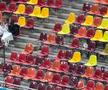 FCSB, cu sistemul de sonorizare în peluză. FOTO: GSP.RO
