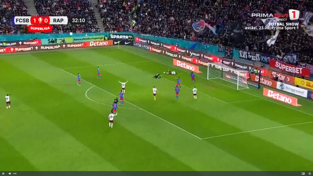 Rapid a cerut penalty în prima repriză a derby-ului cu FCSB