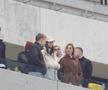 Dan Șucu, surprins la derby alături de jucătorul pe care a luat 500.000 de euro! Mircea Lucescu și Mircea Geoană sunt prezenți pe stadion